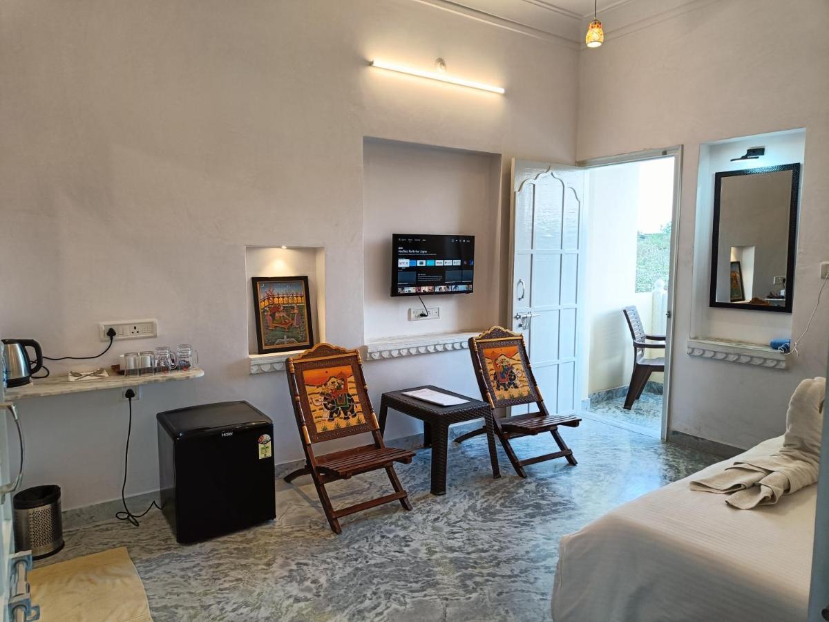 Prakash Ji'S Haveli -Luxurious Lakeside Retreat- Ξενοδοχείο Ουνταϊπούρ Εξωτερικό φωτογραφία