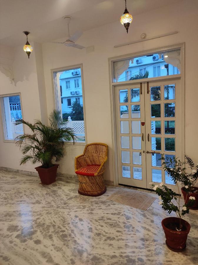 Prakash Ji'S Haveli -Luxurious Lakeside Retreat- Ξενοδοχείο Ουνταϊπούρ Εξωτερικό φωτογραφία