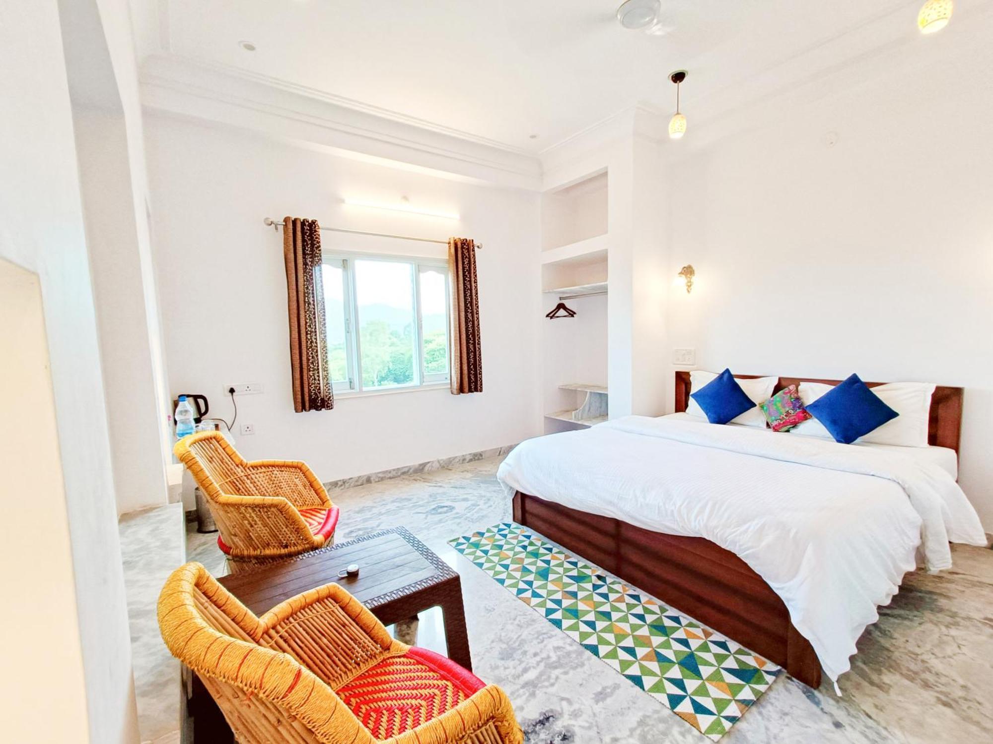 Prakash Ji'S Haveli -Luxurious Lakeside Retreat- Ξενοδοχείο Ουνταϊπούρ Δωμάτιο φωτογραφία